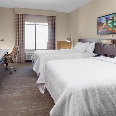 Hilton Garden Inn Waco Exterior foto
