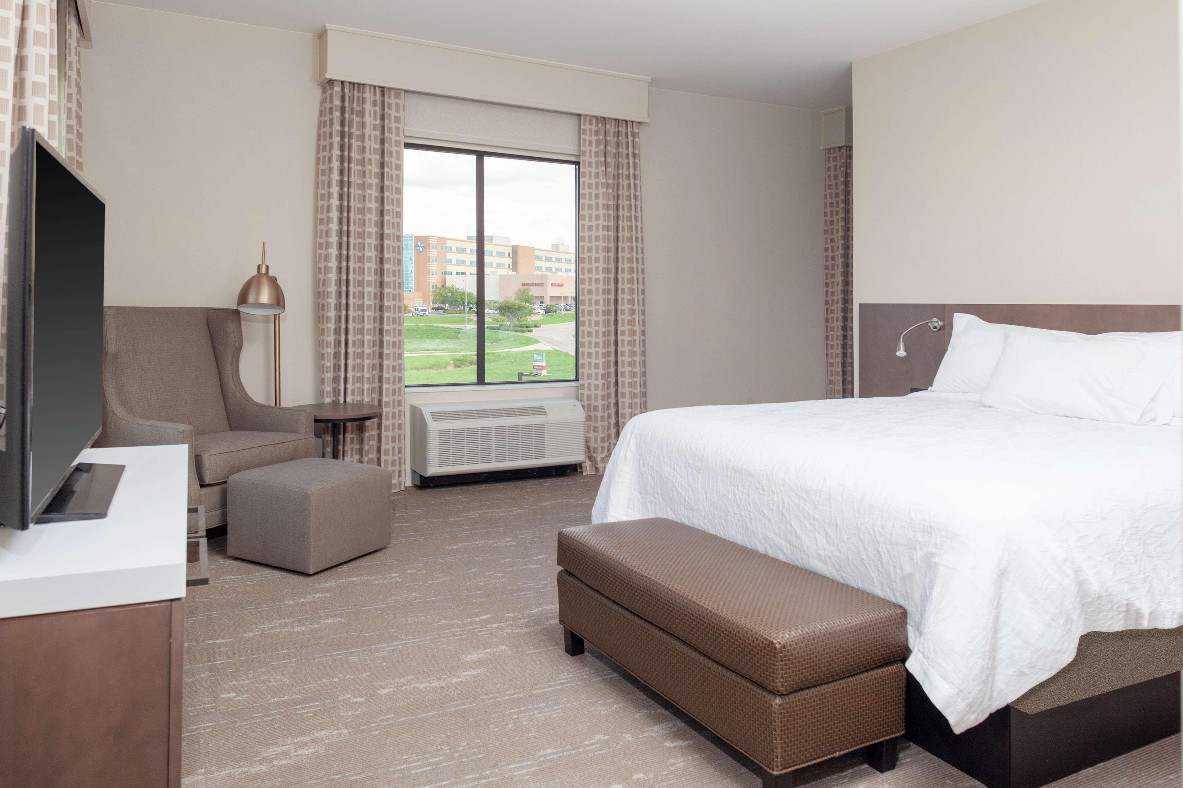 Hilton Garden Inn Waco Exterior foto
